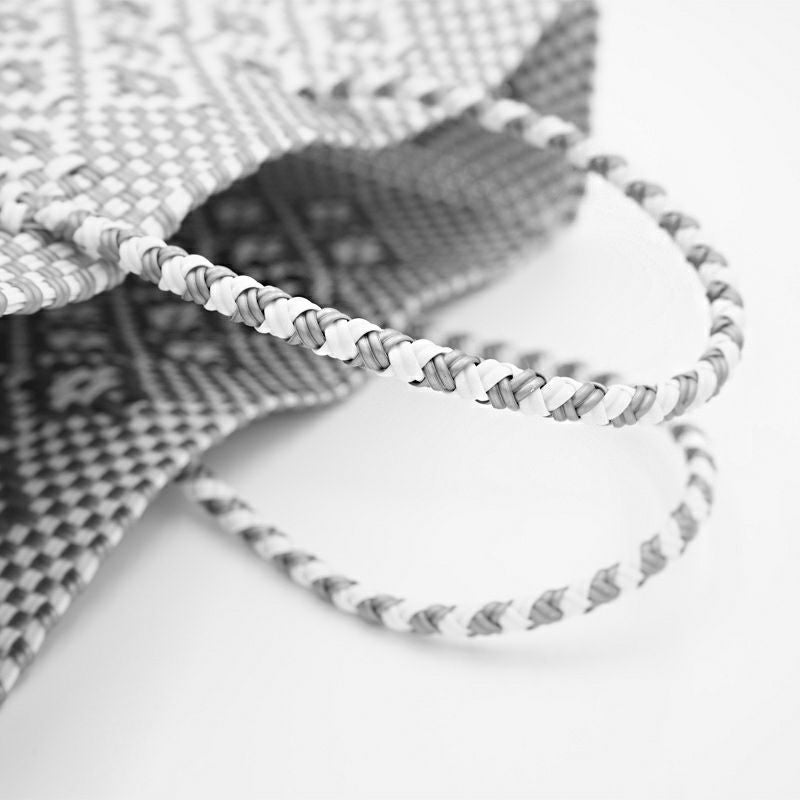 MERCADO BAG - ROMBO - Silver / White (XS) | Letra｜レトラ公式通販