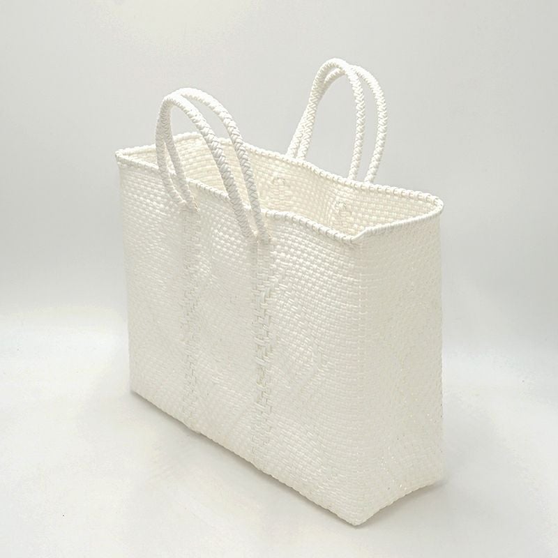 MERCADO BAG - CANGREJO - SHORT STYLE - White (SHORT S) | Letra