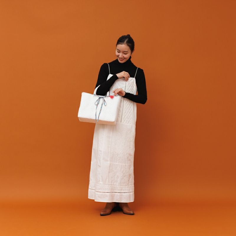 MERCADO BAG - CANGREJO - SHORT STYLE - White (SHORT S) | Letra