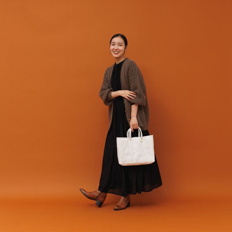 MERCADO BAG - CANGREJO - SHORT STYLE - White (SHORT S) | Letra