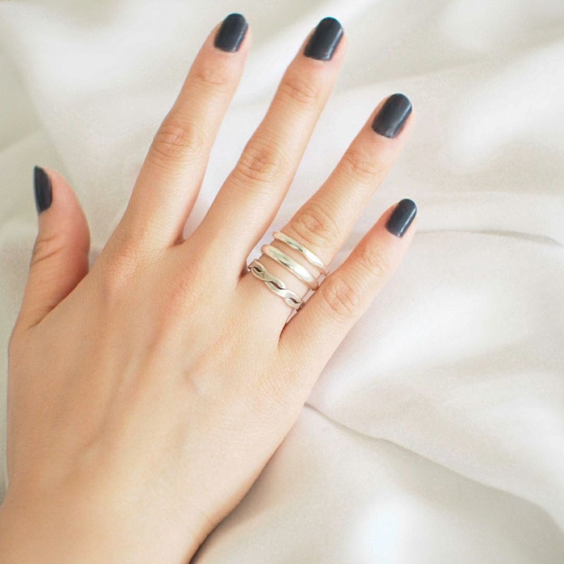 重ね付けもおすすめです(12番は一番上の商品です)