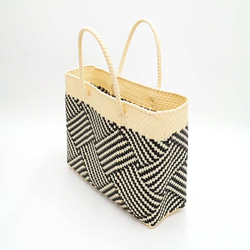 MERCADO BAG - TAPETE - Cream / Black (XS) | Letra｜レトラ公式通販