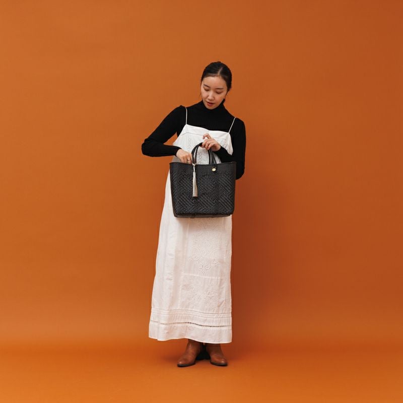 MERCADO BAG - TAPETE - Black (S) | Letra｜レトラ公式通販