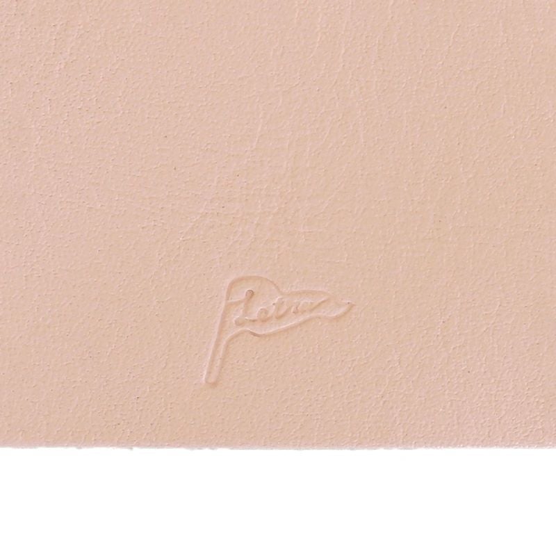 Pale Pink/ペールピンク：刻印アップ