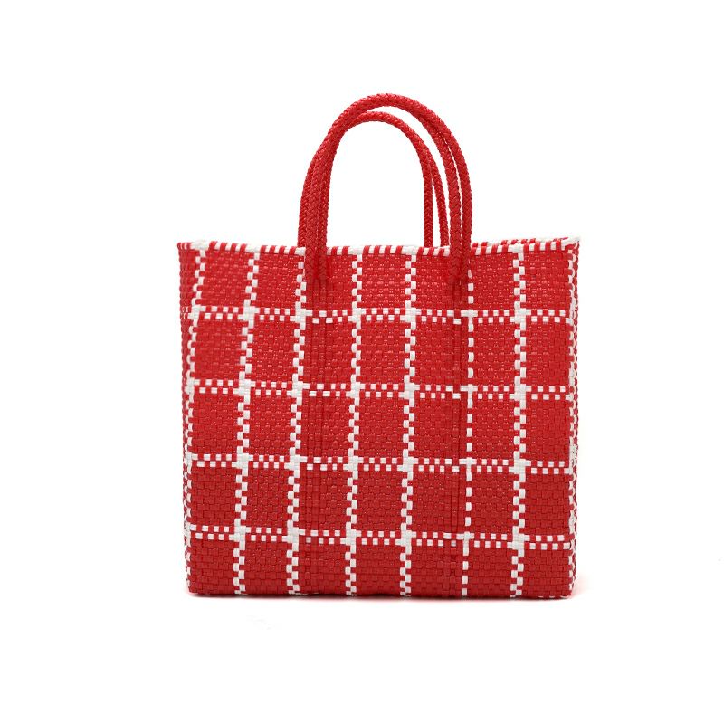 新品未使用・ レトラ メルカドバッグ ボンボンチャーム付き 赤系 RED ASSORT入荷しました | Letra｜レトラ公式通販