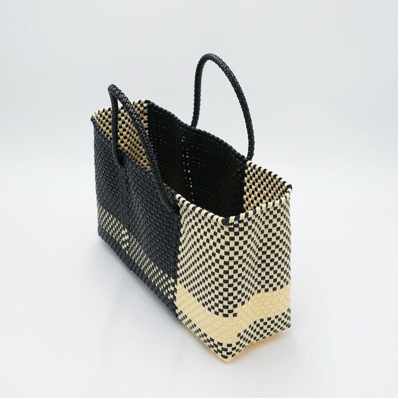 MERCADO BAG - CROSS LINE - Black / Cream (SHORT XS) | Letra MERCADO BAG - CROSS LINE - Black / Cream (SHORT XS) | Letra