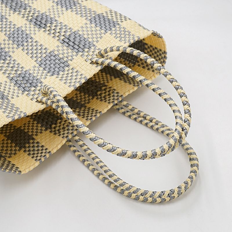 MIKIMOTO 黒と金のチェック柄クラッチバッグ 新品　値段を下げました。 MERCAD BAG BOAT STYLE - GINGHAM - Cream / Silver | Letra｜レトラ