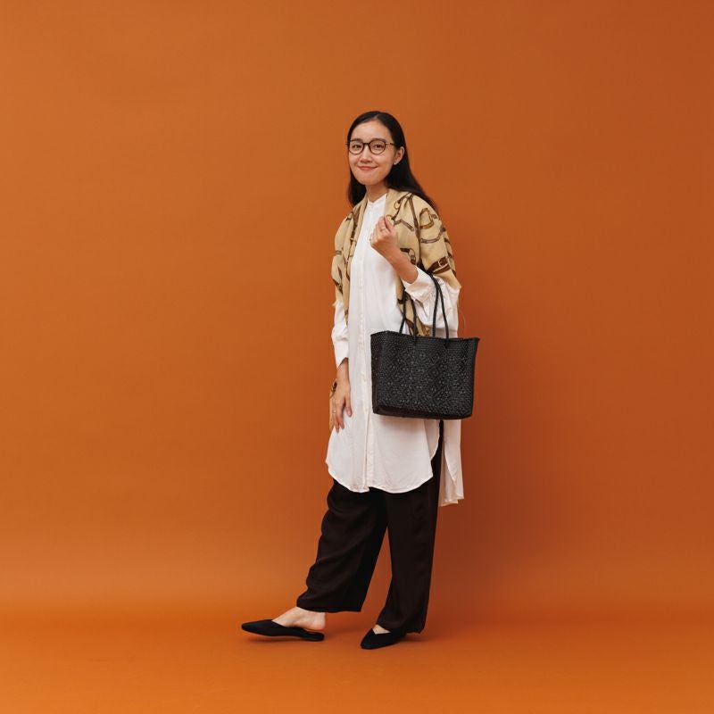 【特価レア】 バッグツリー ラック バッグ陳列 アンティークゴールド 真鍮 MERCADO BAG - ROMBO - LONG HANDLE - Black (XS) | Letra｜レトラ公式通販