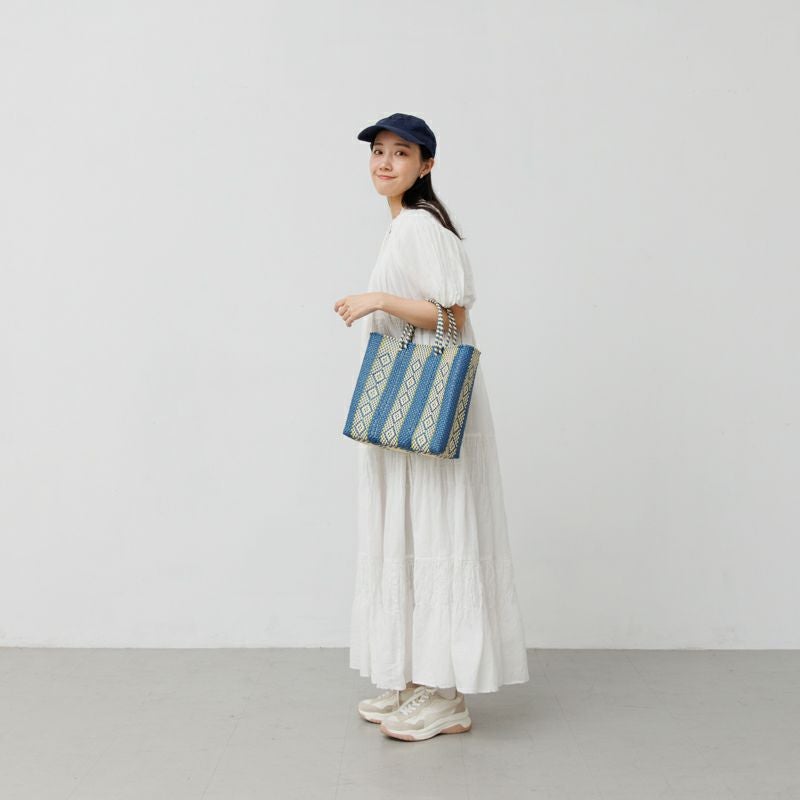 MERCADO BAG - SERIE - Metallic Blue / Cream / Yellow (S) | Letra