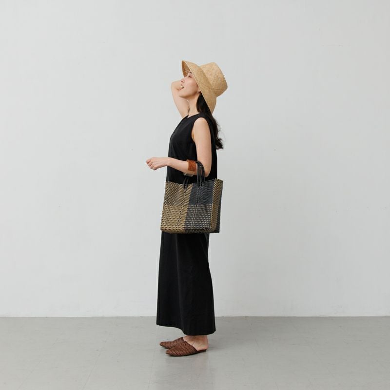 MERCADO BAG - ARENA - Black / Gold (S) | Letra|レトラ公式通販 MERCADO BAG - ARENA - Black / Gold (S) | Letra|レトラ公式通販
