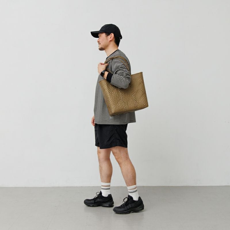 MERCADO BAG - TAPETE SOLID - LONG HANDLE - Gold (M) | Letra