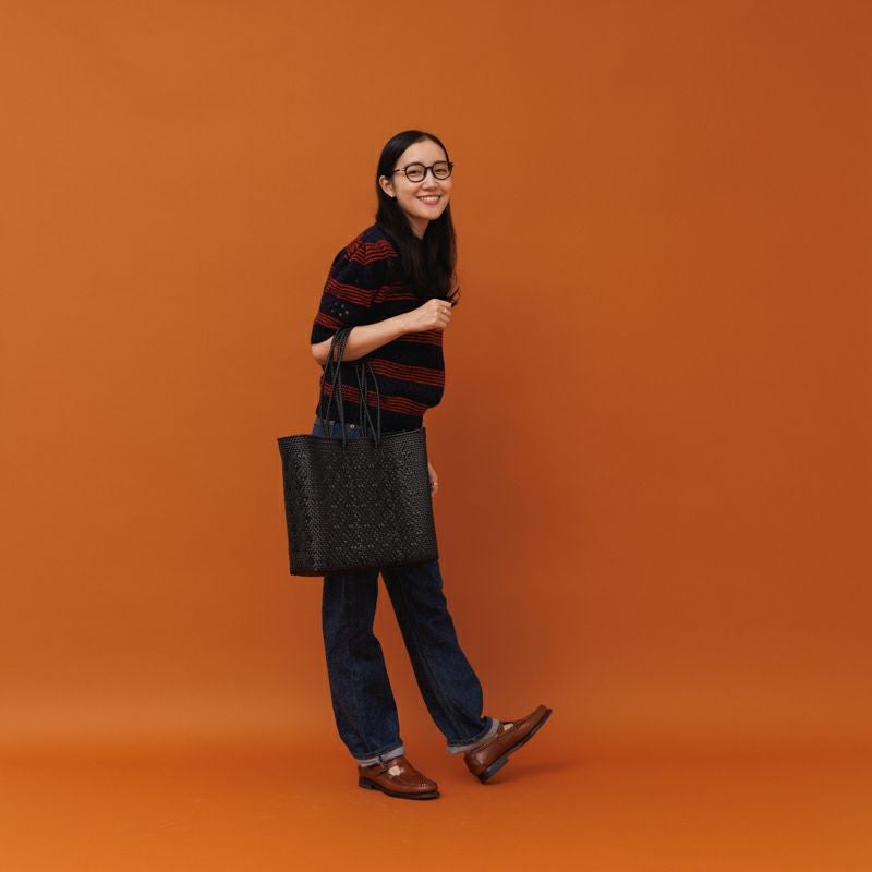 MERCADO BAG - ROMBO SOLID - LONG HANDLE - Black (M) | Letra