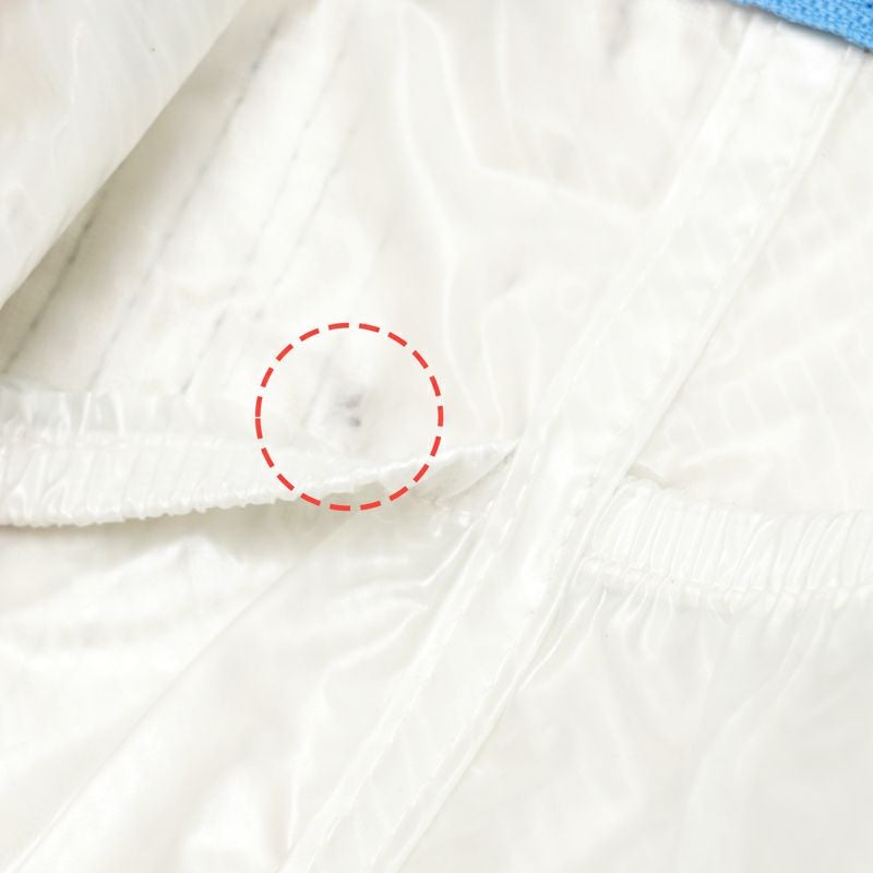 【ご確認ください】裏地部分に製作過程上のインク染みなどが見られる場合がございます