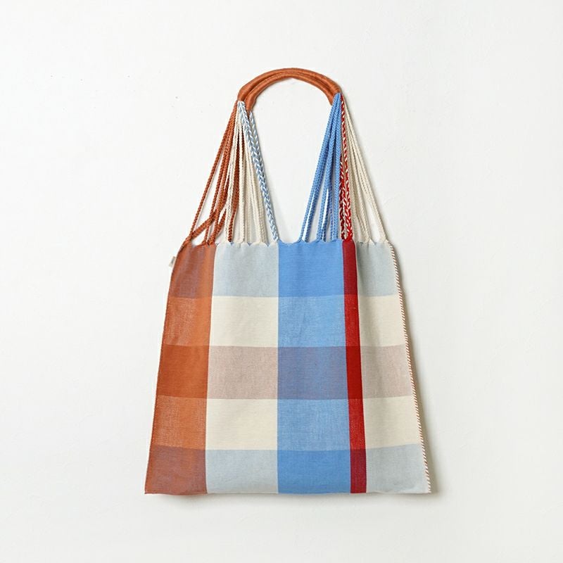 裏面※柄が左右反転している場合もございます