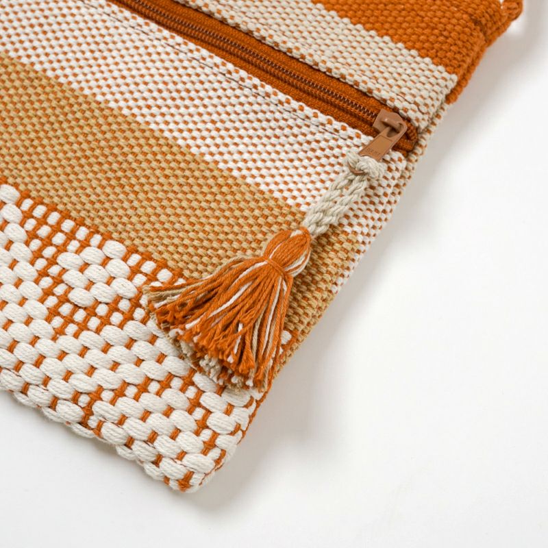 タッセルアップ