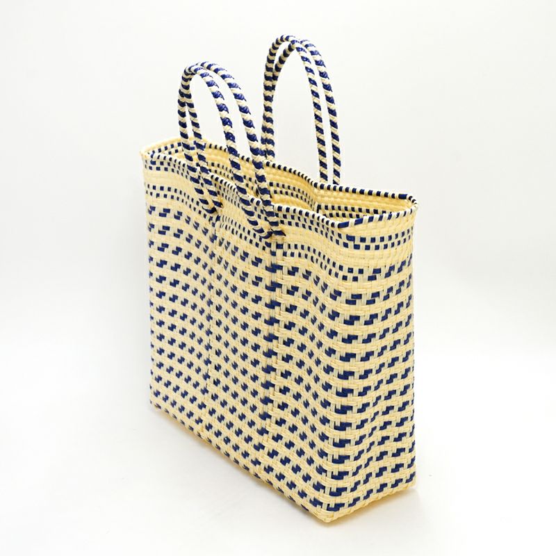 アソートは通常のサイズと異なる場合がございます。