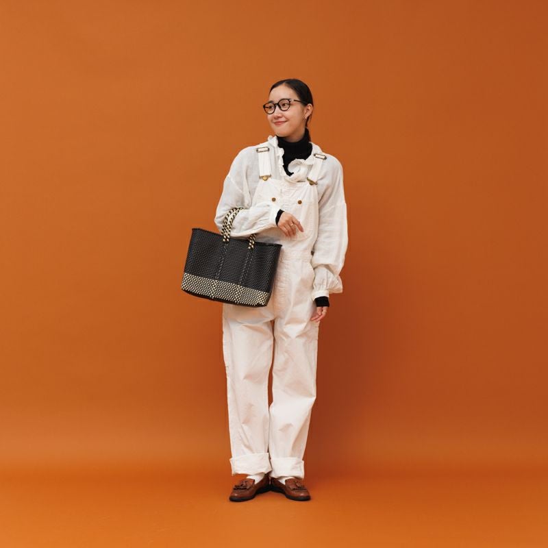 MERCADO BAG - BLACK and CREAM ASSORT - 09 (SHORT S) | Letra