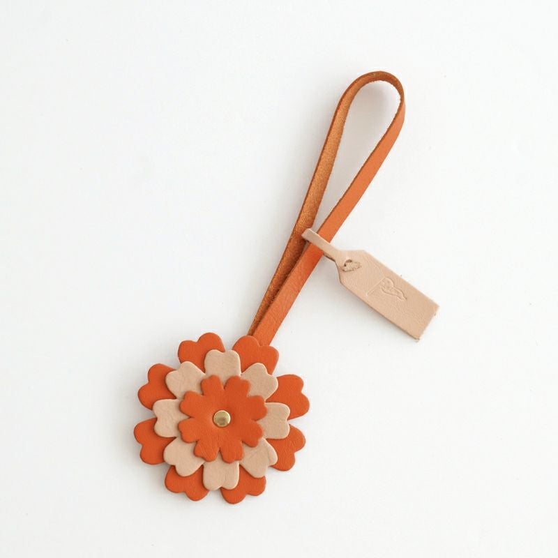 LEATHER FLOWER CHARM - Orange / Pink - | Letra｜レトラ公式通販