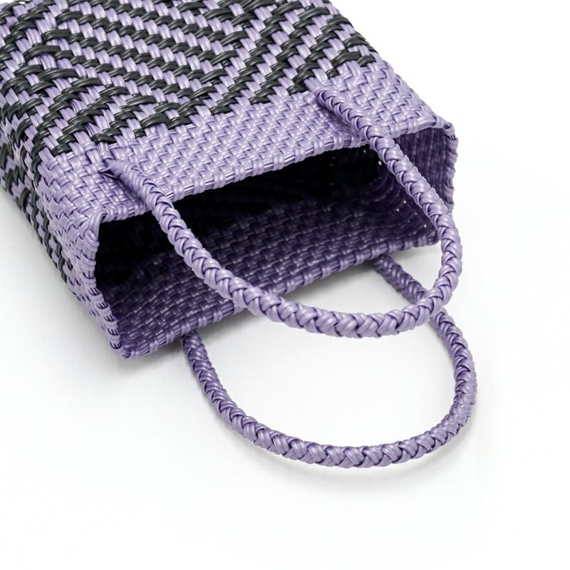 アソートは通常のサイズと異なる場合がございます。