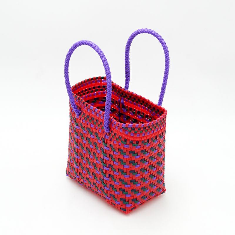 アソートは通常のサイズと異なる場合がございます。