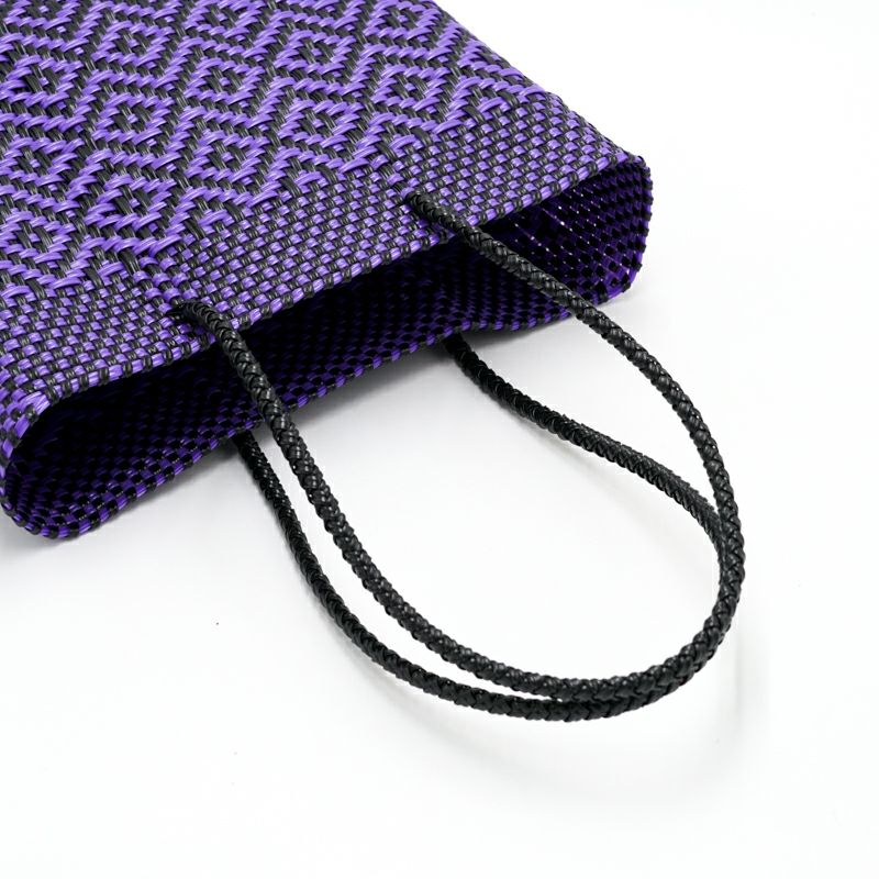 アソートは通常のサイズと異なる場合がございます。