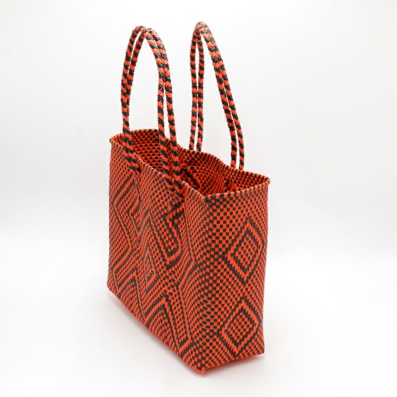 アソートは通常のサイズと異なる場合がございます。