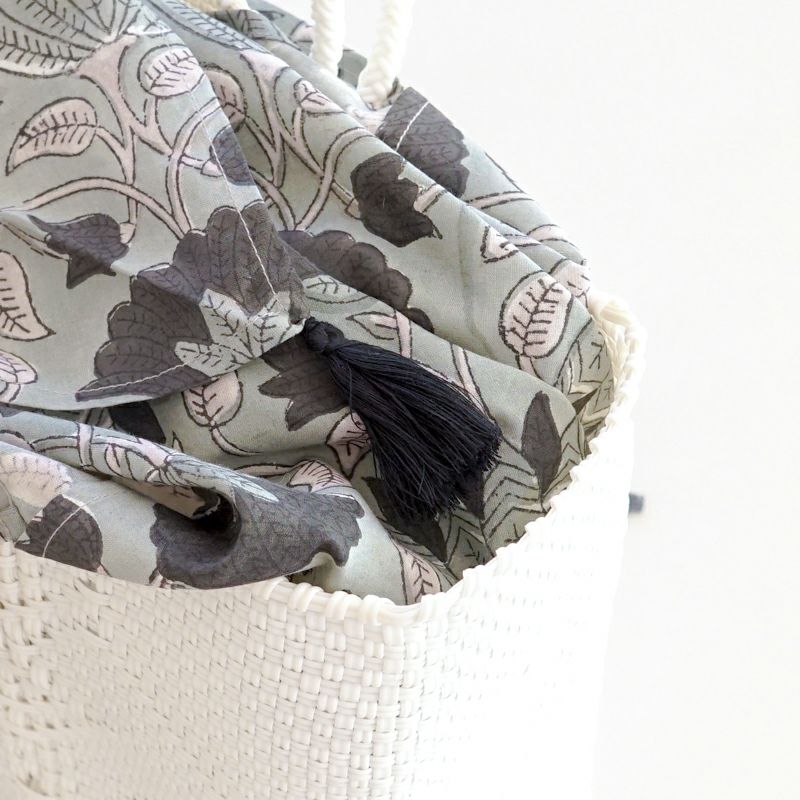 PUR x Letra BAG in BAG 2025 - Black - | Letra｜レトラ公式通販