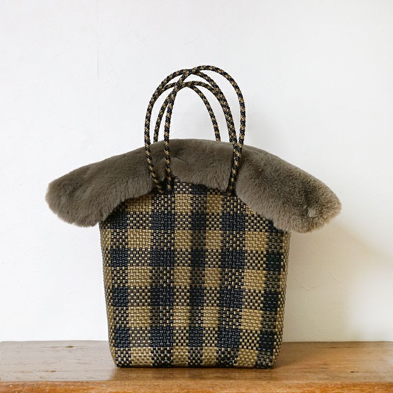 BOATに装着した場合のサイズ感