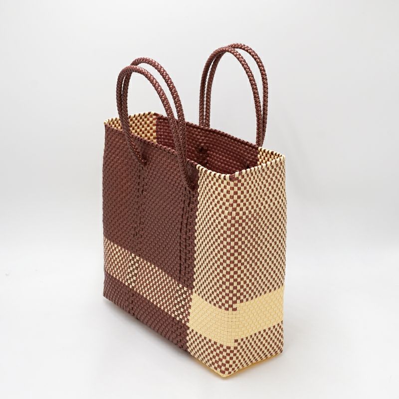 アソートは通常のサイズと異なる場合がございます。