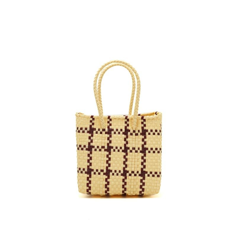 アソートは通常のサイズと異なる場合がございます。