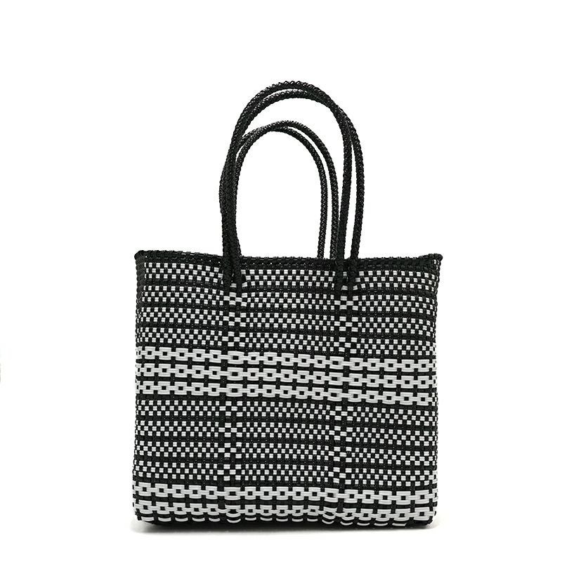 アソートは通常のサイズと異なる場合がございます。