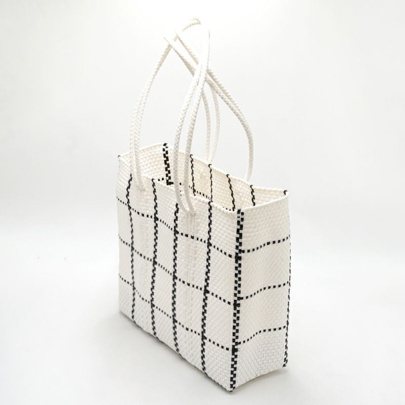 アソートは通常のサイズと異なる場合がございます。