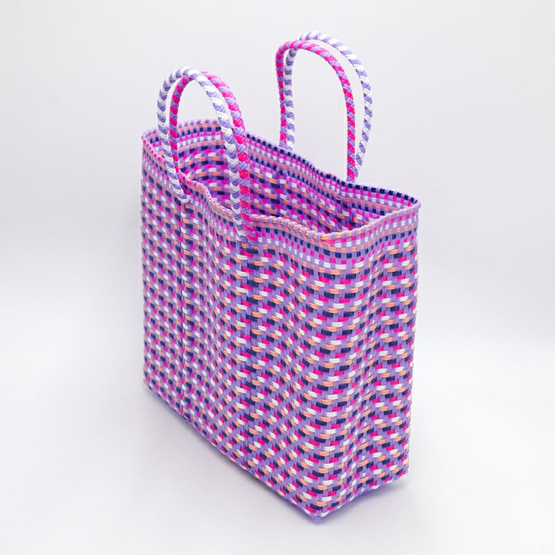 アソートは通常のサイズと異なる場合がございます。