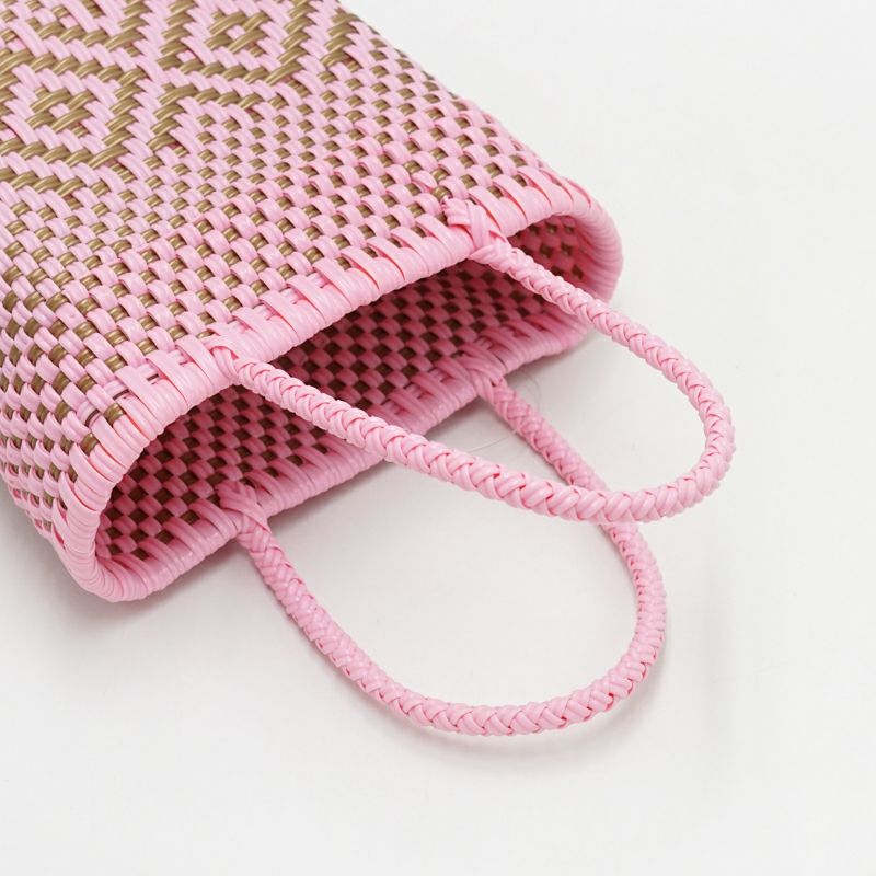 アソートは通常のサイズと異なる場合がございます。