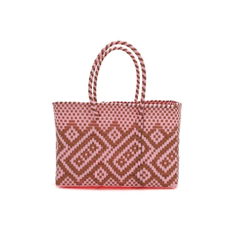 アソートは通常のサイズと異なる場合がございます。