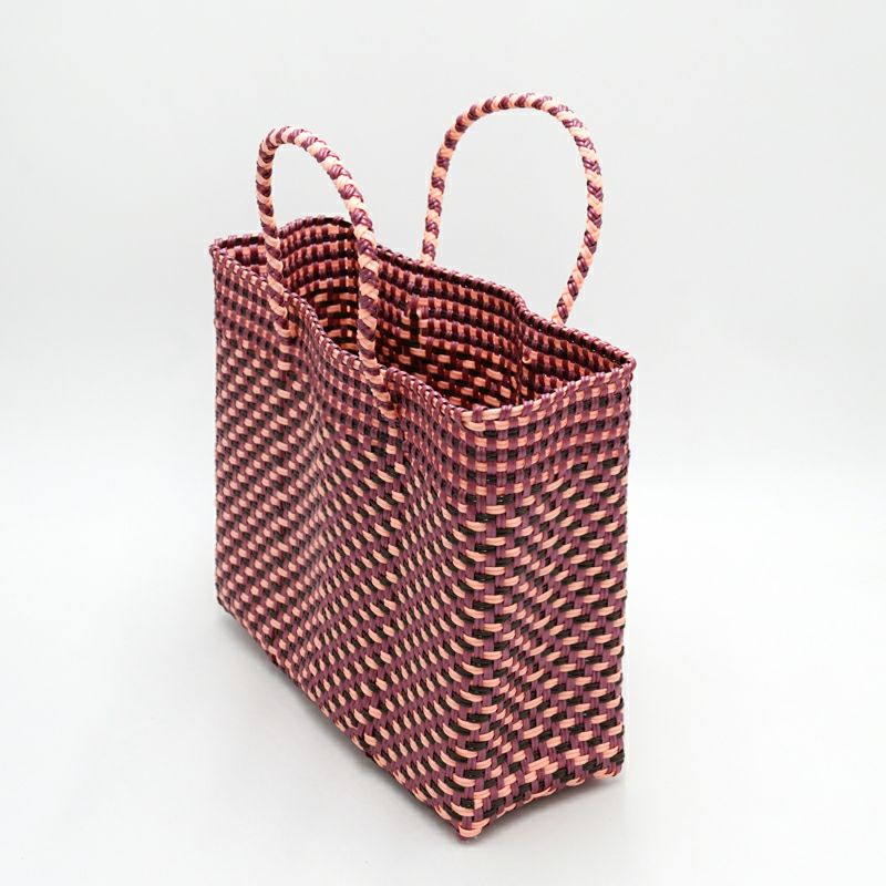 アソートは通常のサイズと異なる場合がございます。