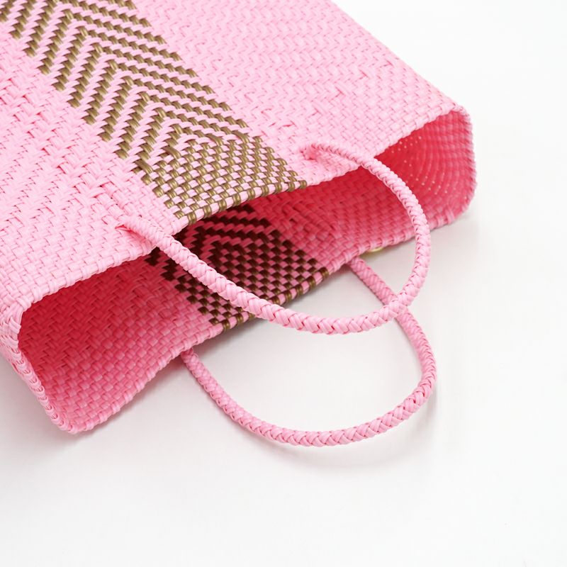 アソートは通常のサイズと異なる場合がございます。