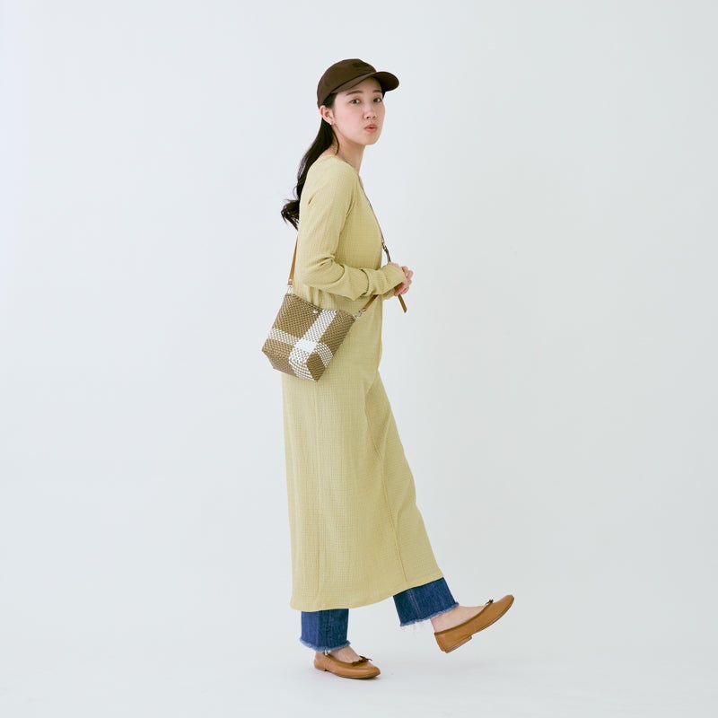 MERCADO - SACOCHE - CROSS LINE - Gold / White | Letra｜レトラ公式通販