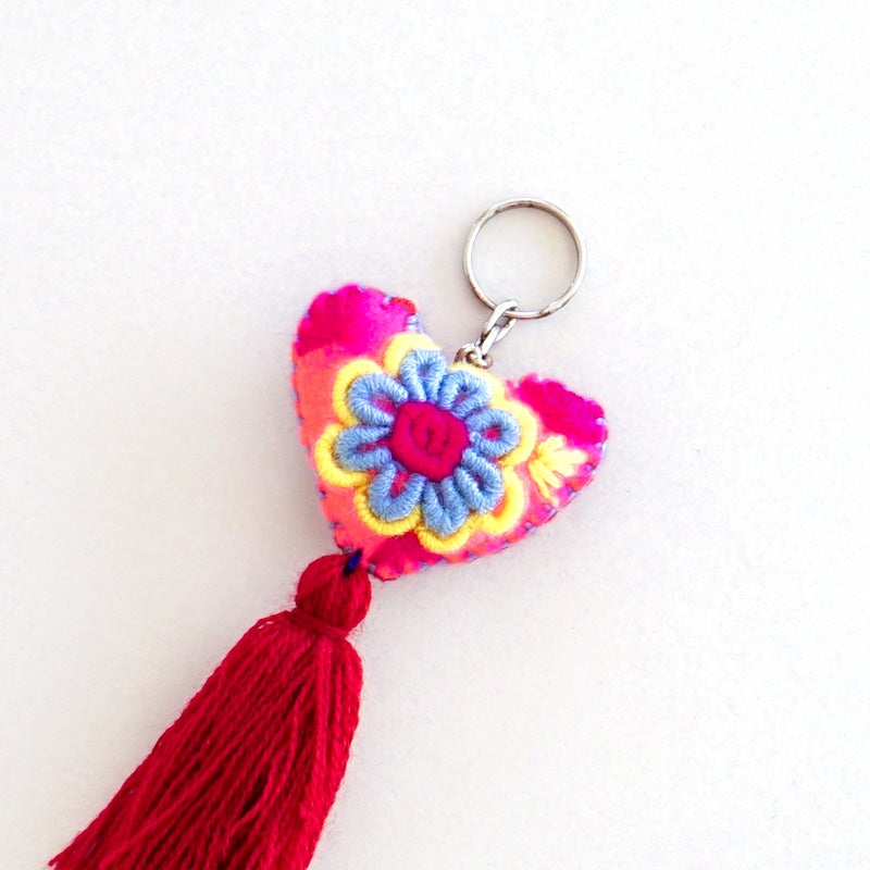 刺繍アップ