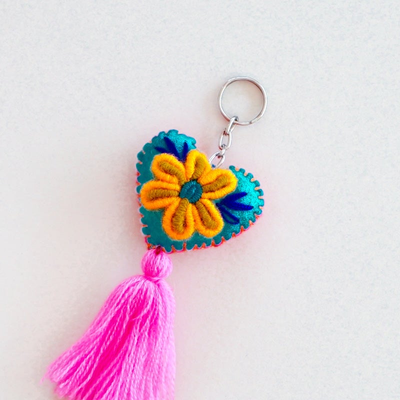 刺繍アップ