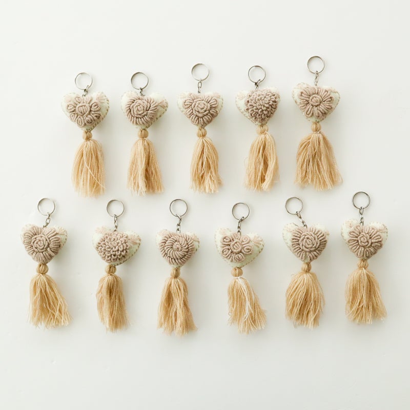HEART CHARM 2026 -White / Beige ASSORT - (key ring type) | Letra