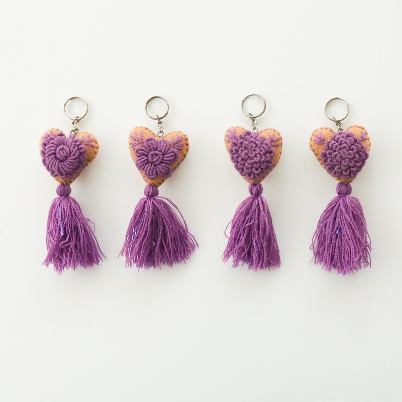 サイズや刺繍に個体差がございます※お選びいただけません