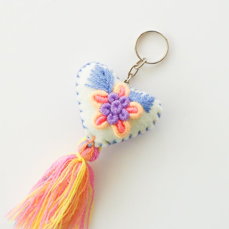 刺繍アップ