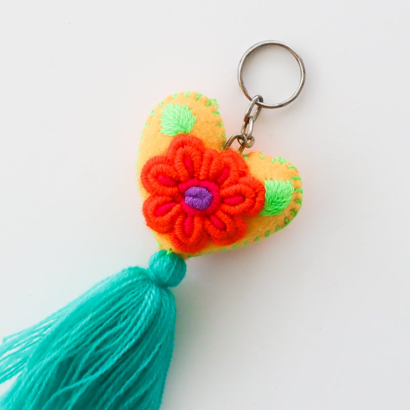 刺繍アップ