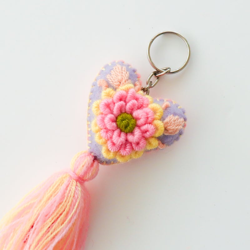 刺繍アップ