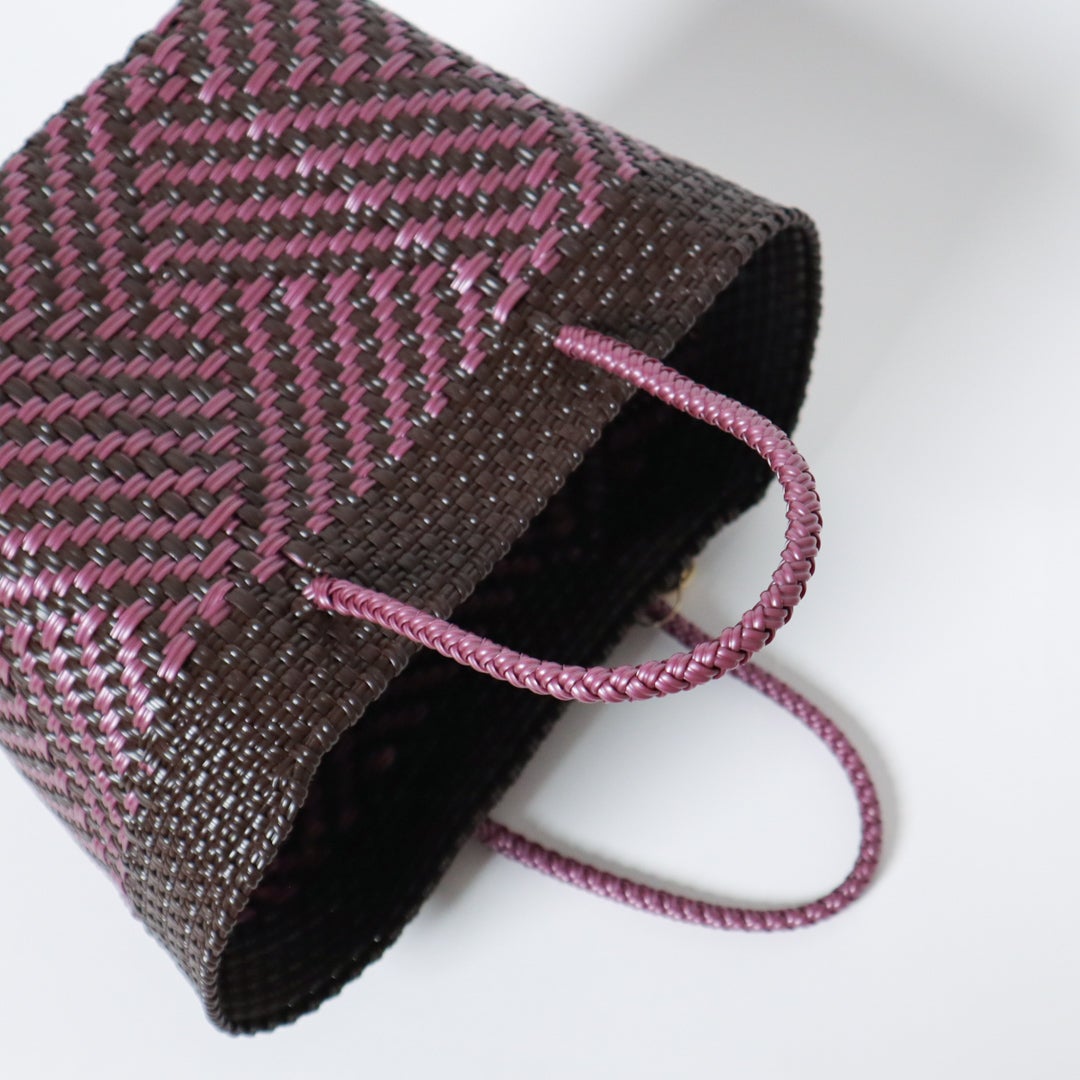 MERCADO BAG - Letra × hal ORIGINAL DICE - Dark Brown/Metallic Pink