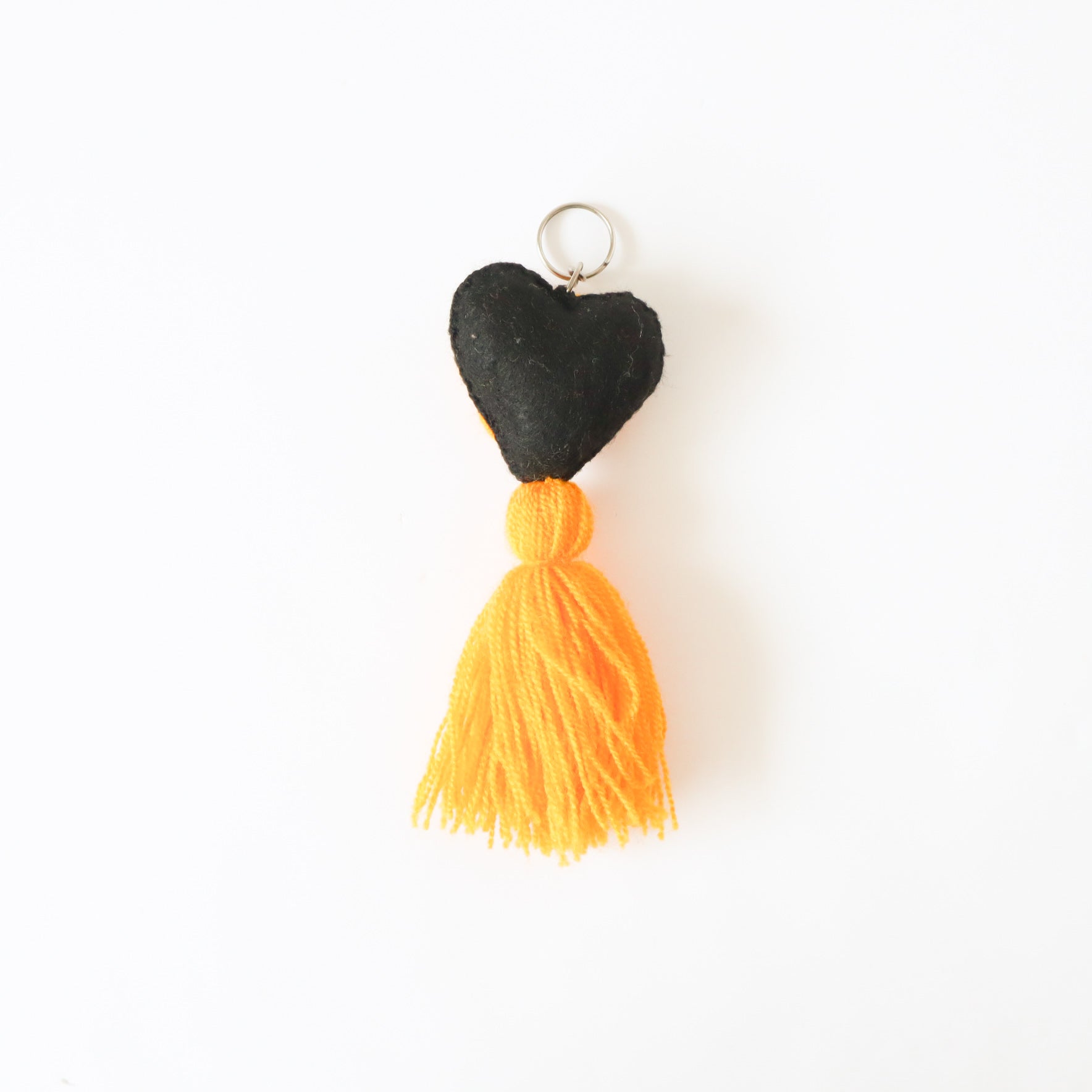 HEART CHARM 2026 - Black/Yellow ASSORT - (key ring type) | Letra