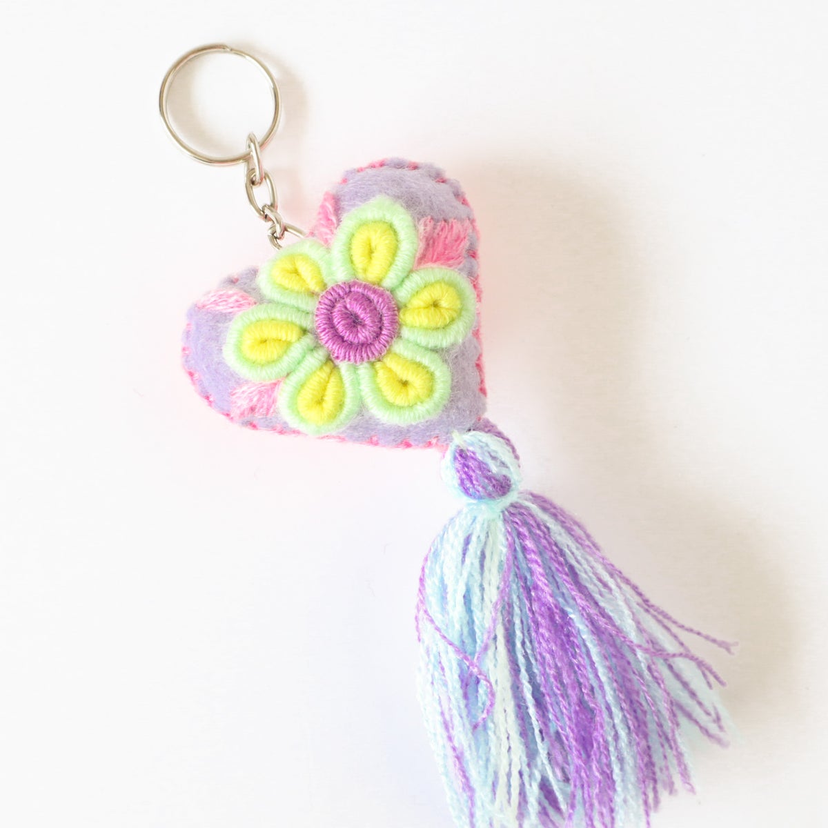 刺繍アップ
