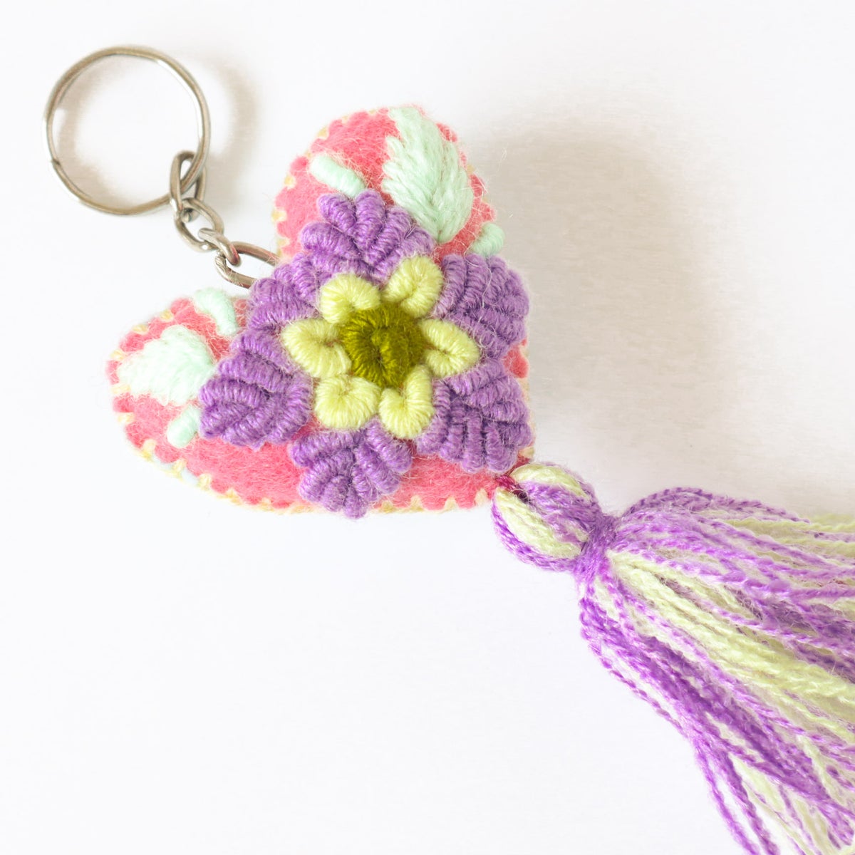 刺繍アップ