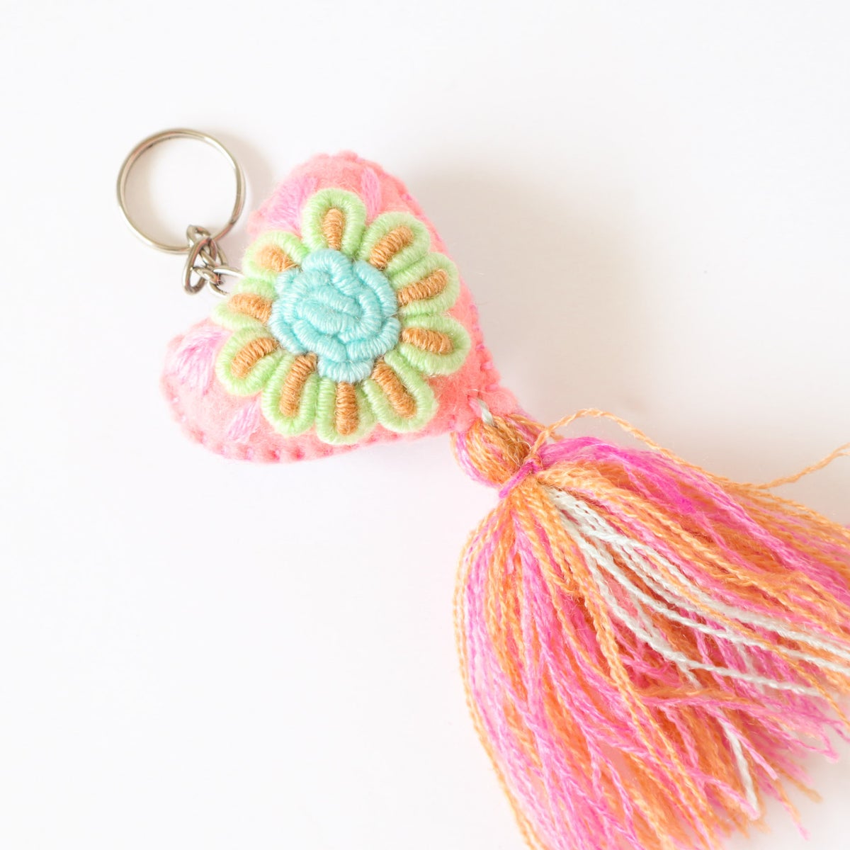 刺繍アップ